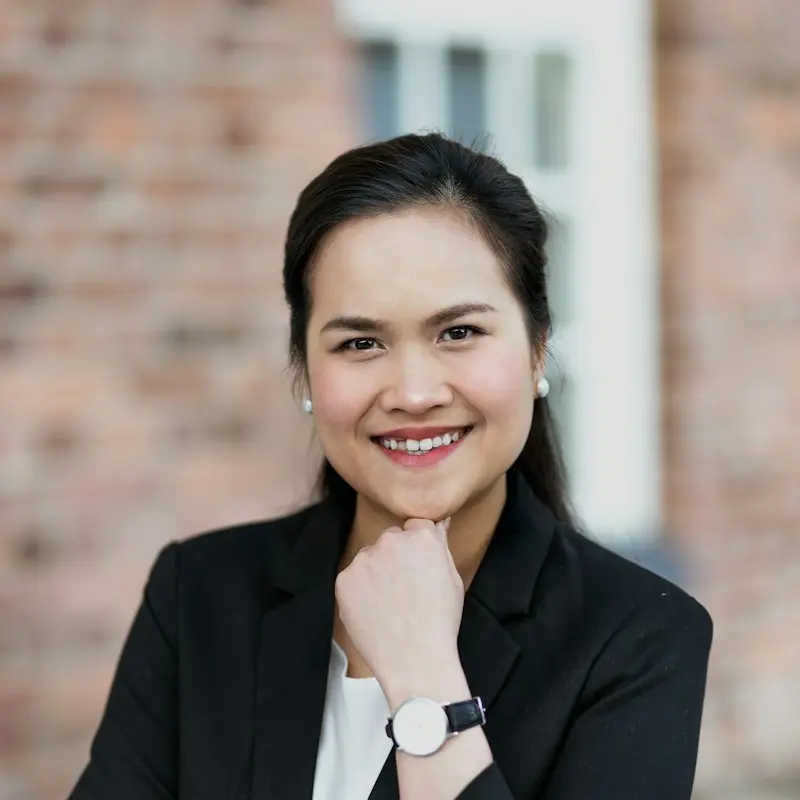 Chị Nguyễn Thu Hằng